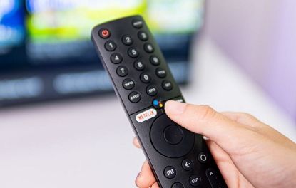 Hình ảnh cho bài viết Thay Pin Remote TV Xiaomi: Hướng Dẫn Từng Bước Cho Mọi Loại Remote